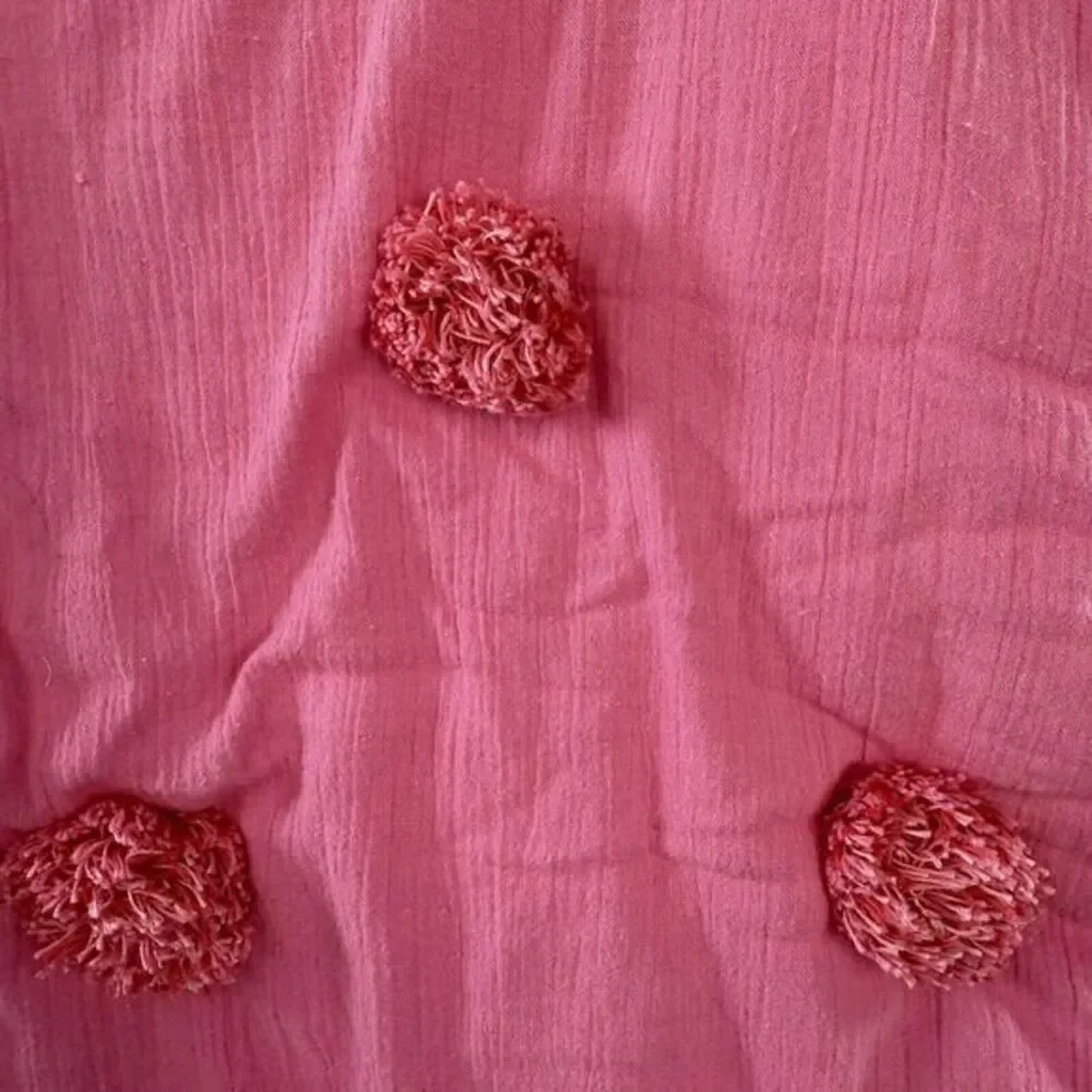 Pottery Barn PB Teen Billie Paisley Quilted Standand Pillow Shams Pink‎ Pom Pom